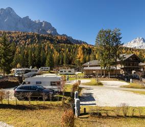 Auch im Herbst schön: CaravanPark Sexten